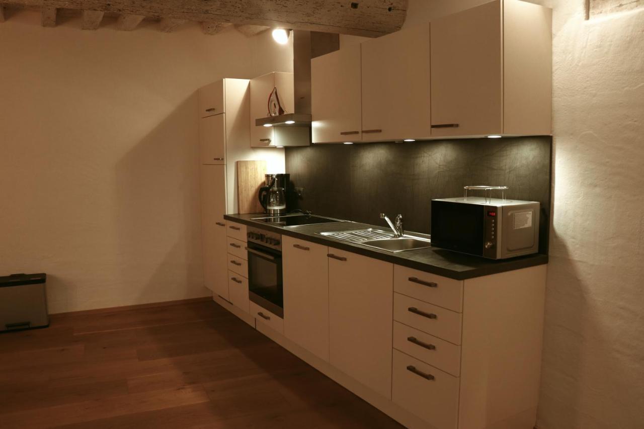Stilvolle Wohnung Auf 50 M² Mit Parkplatz Und Wifi Kraiburg am Inn Bagian luar foto